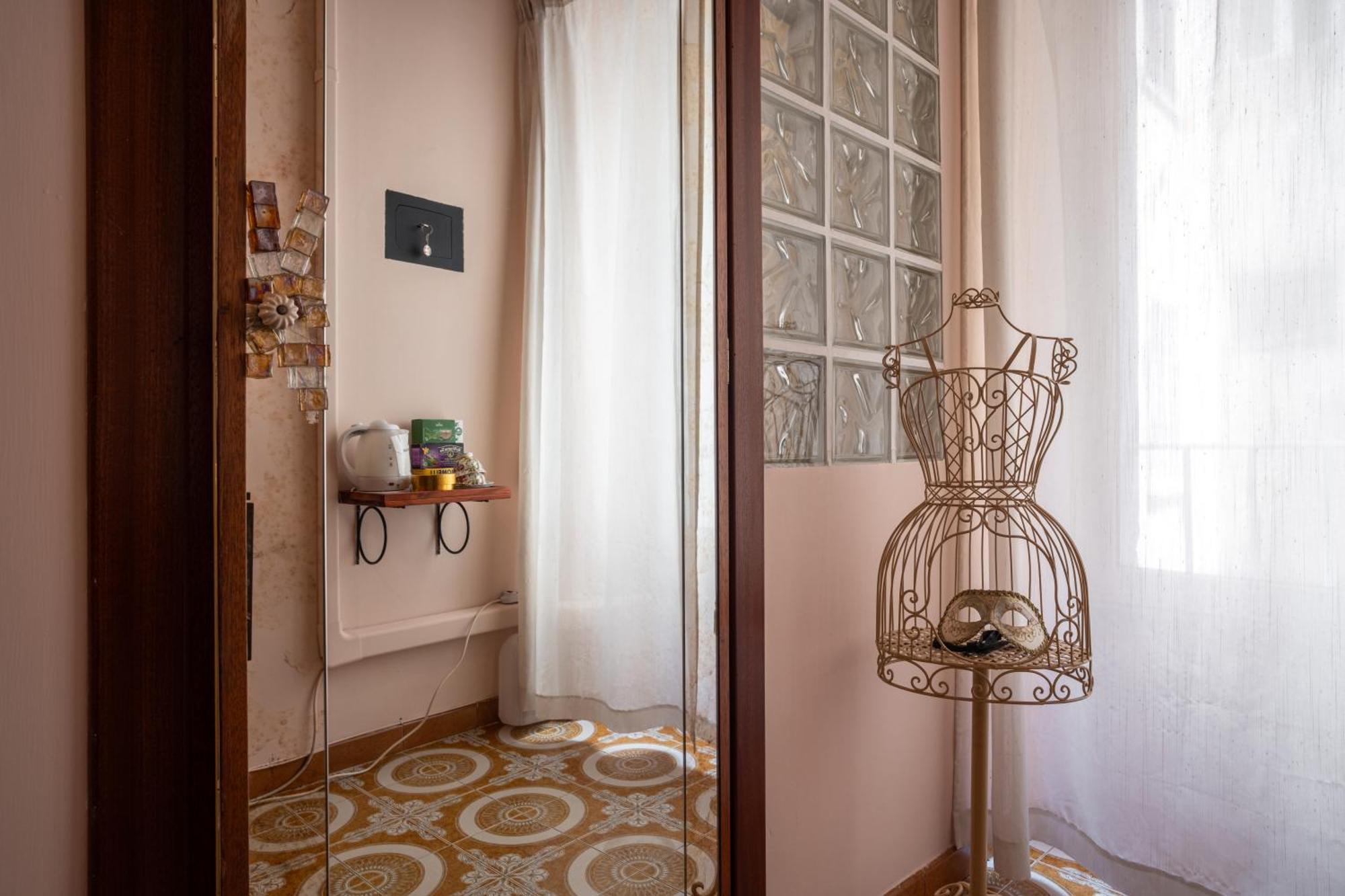 Il Leoncino Bed and Breakfast Rom Exteriör bild